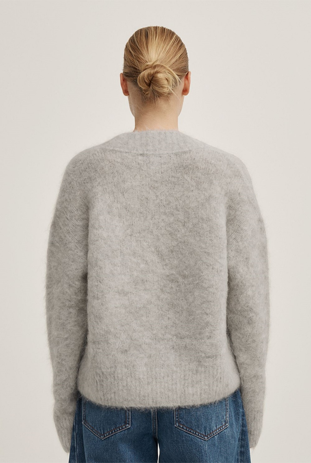 High V-Neck Fluffy Knit