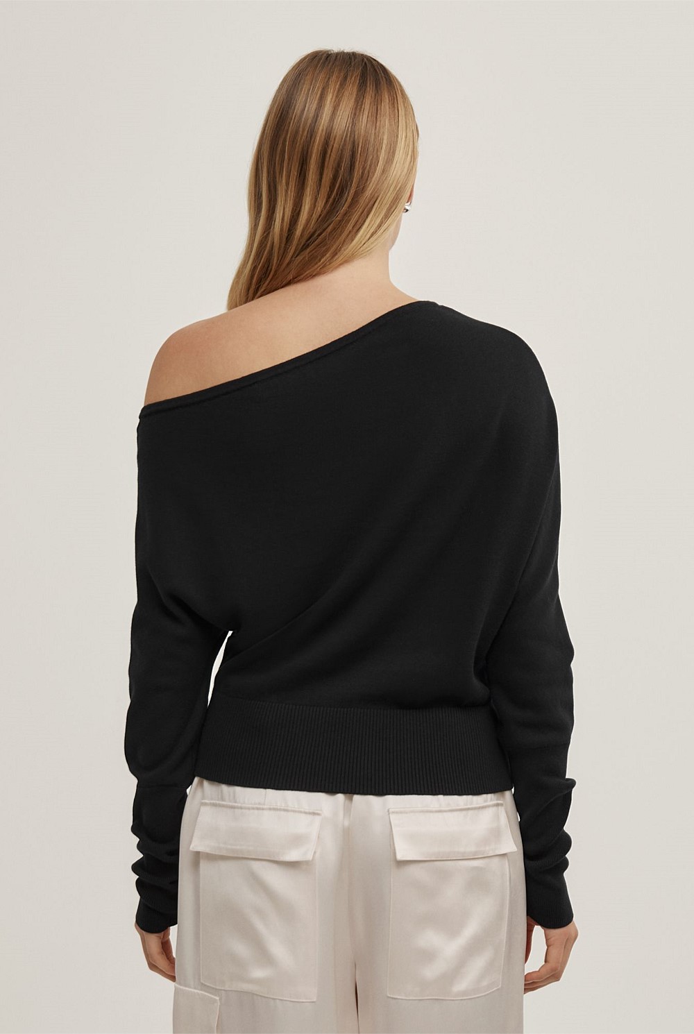 Fine Asymmetric Knit