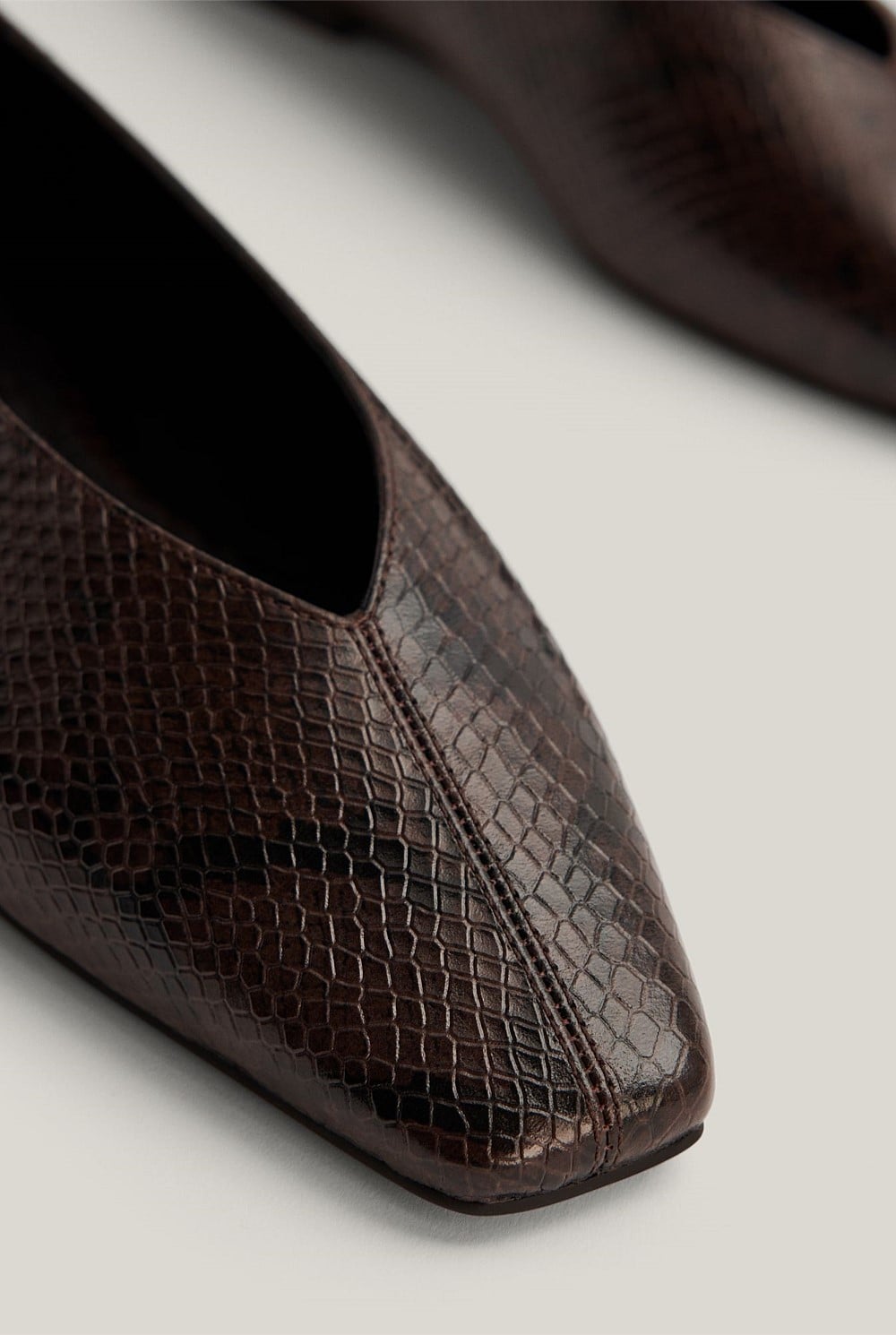 Andie Snake Flat