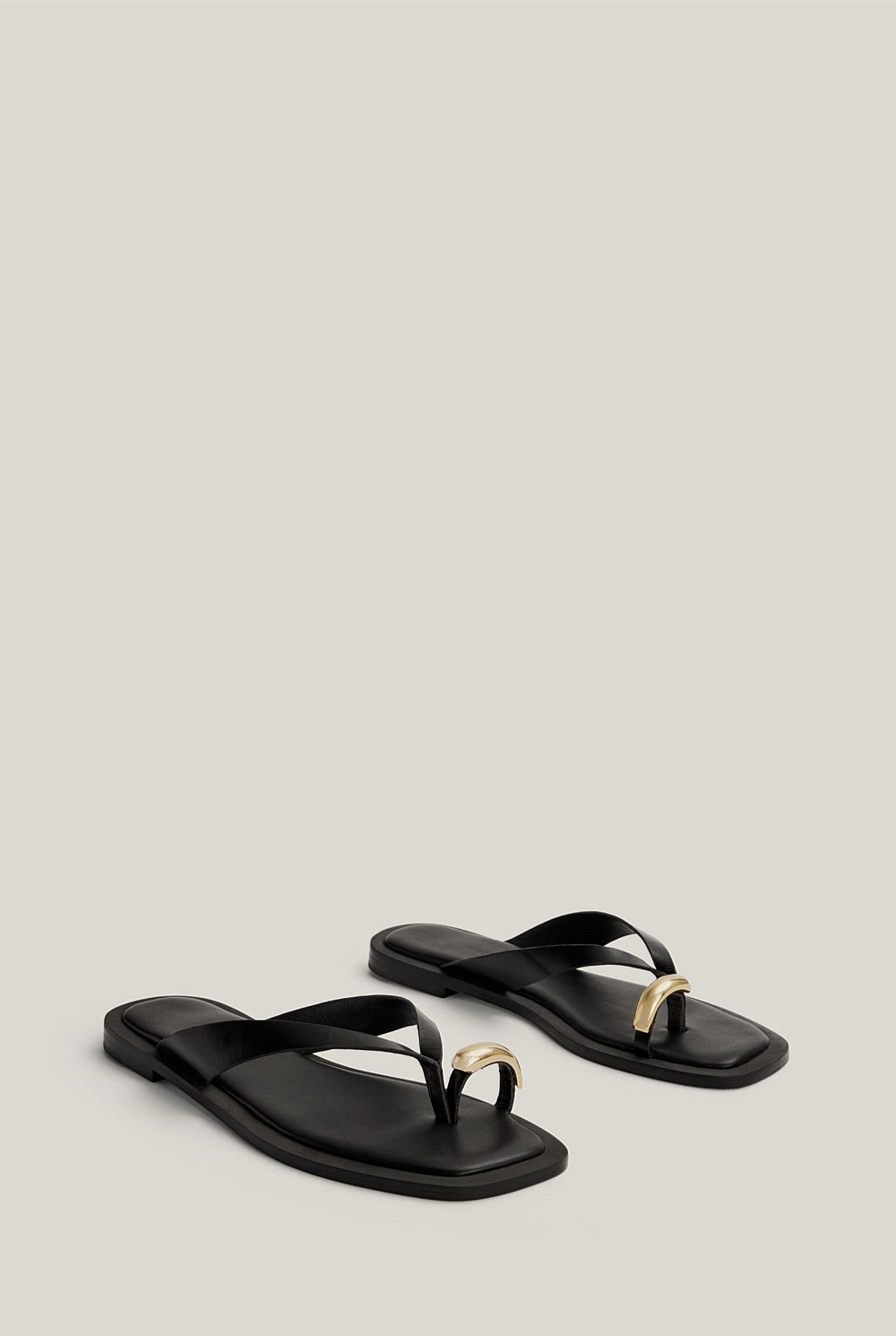 Kyra Slides