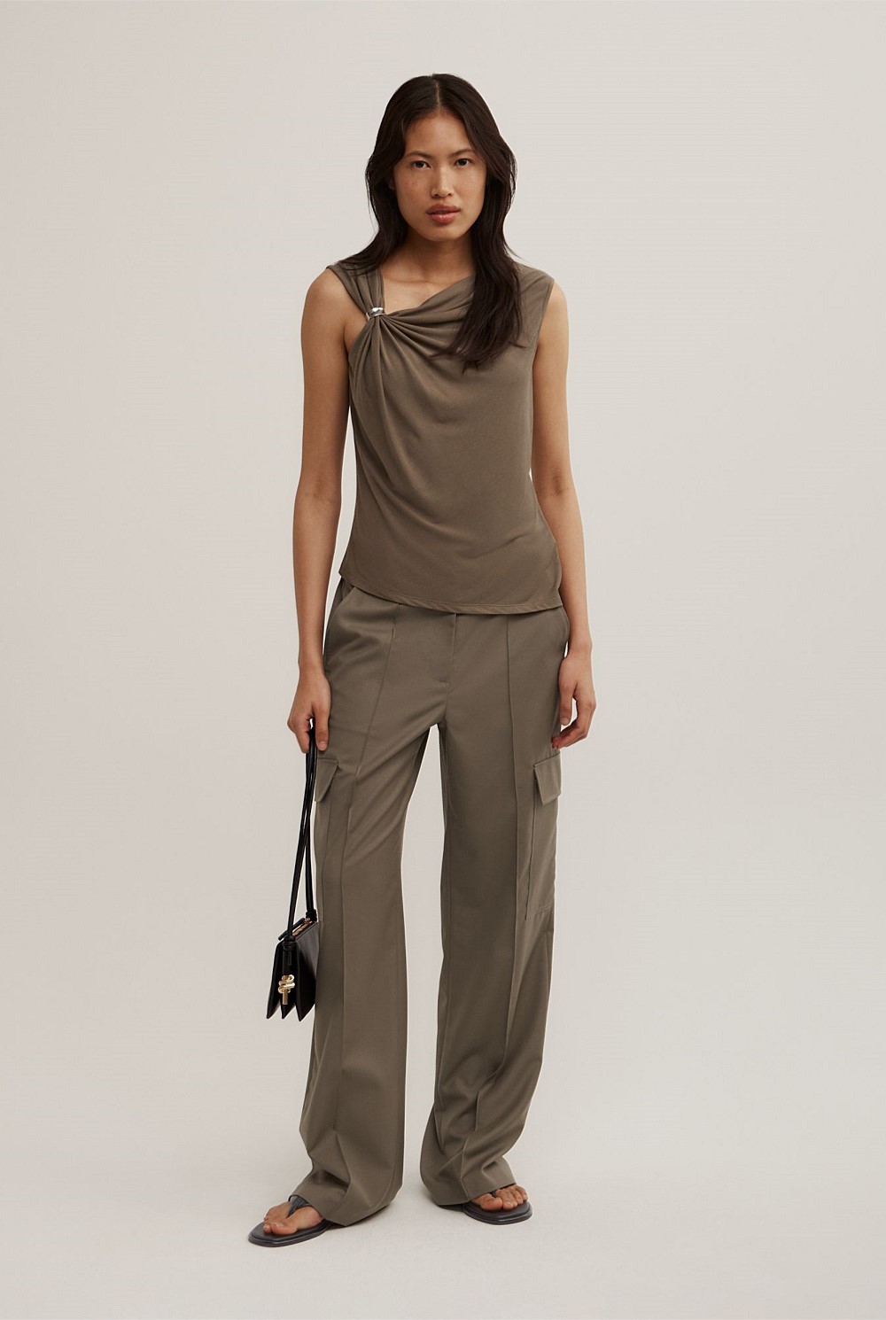 Trim Detail Top