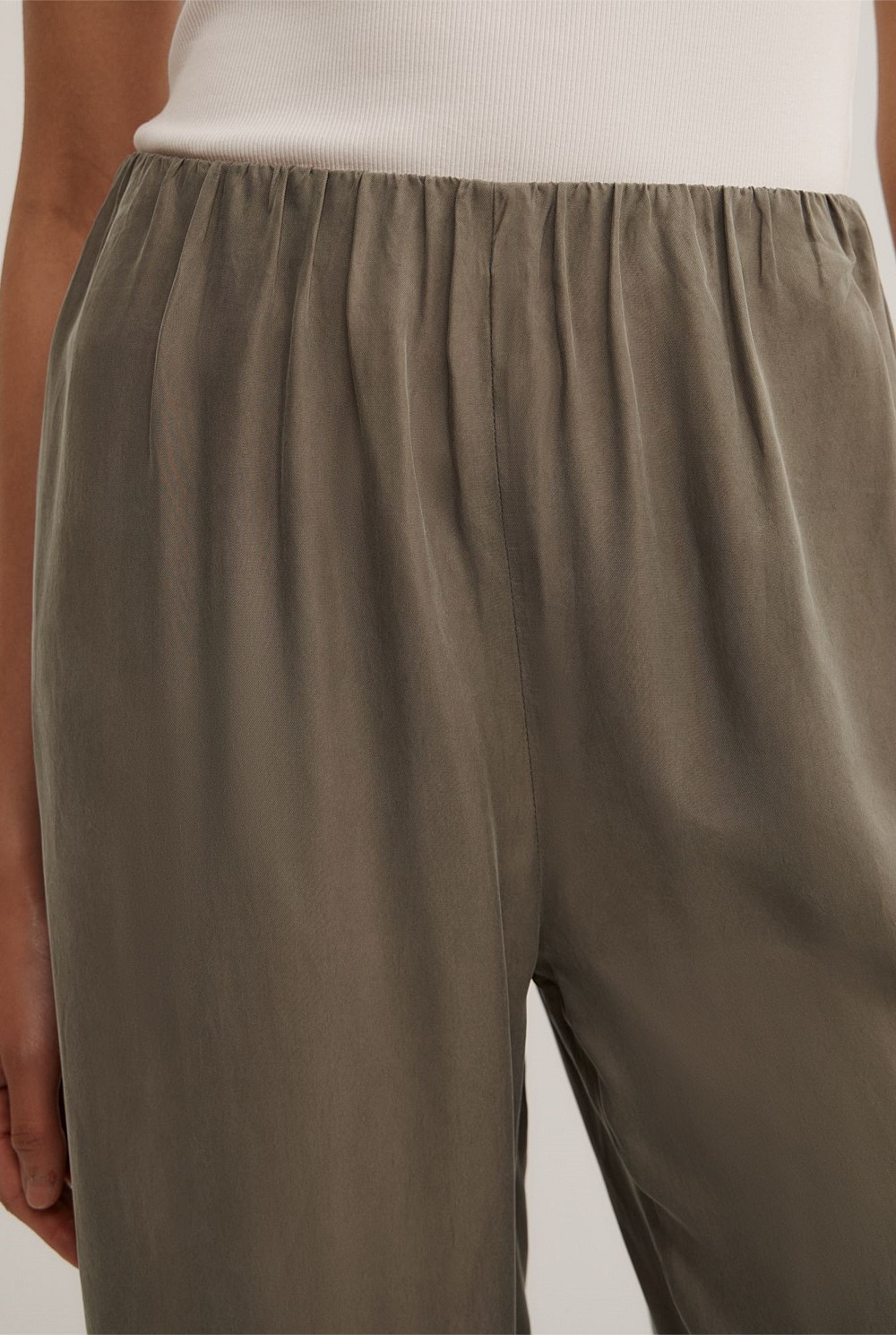 Pull On Cupro Pant