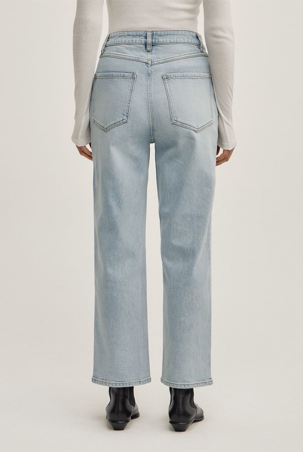 Straight Crop Jeans