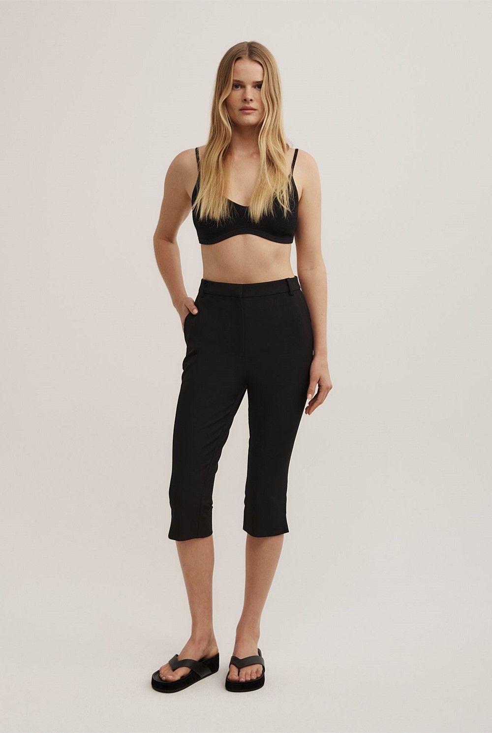 Slim Leg Capri Pant