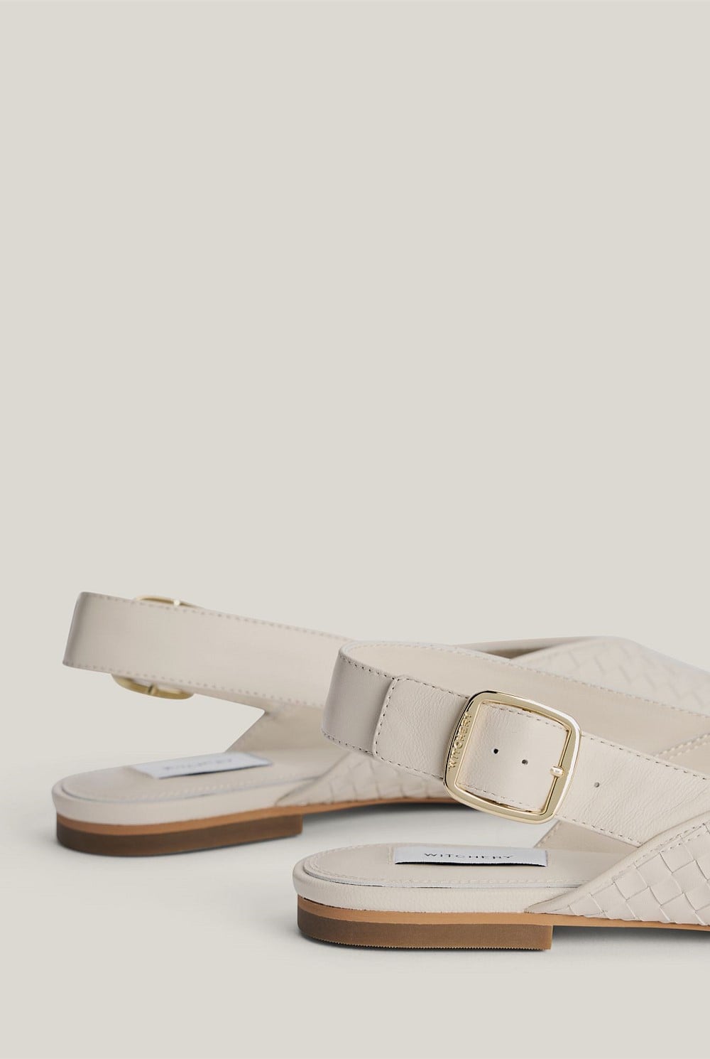 Daisy Weave Flats