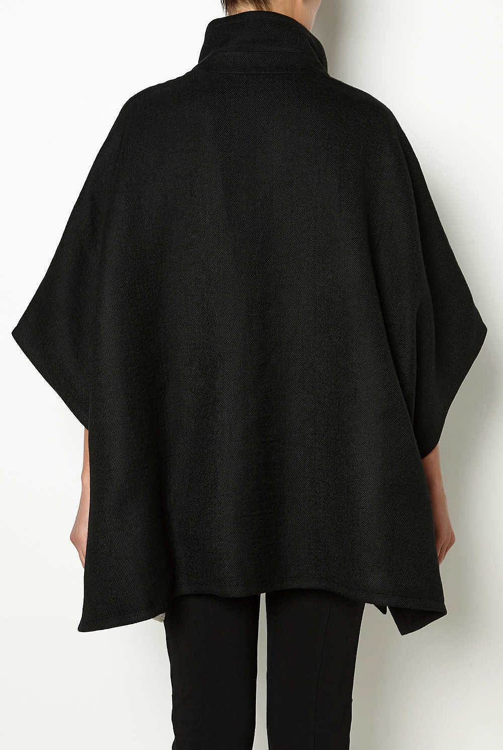Reversible Cape