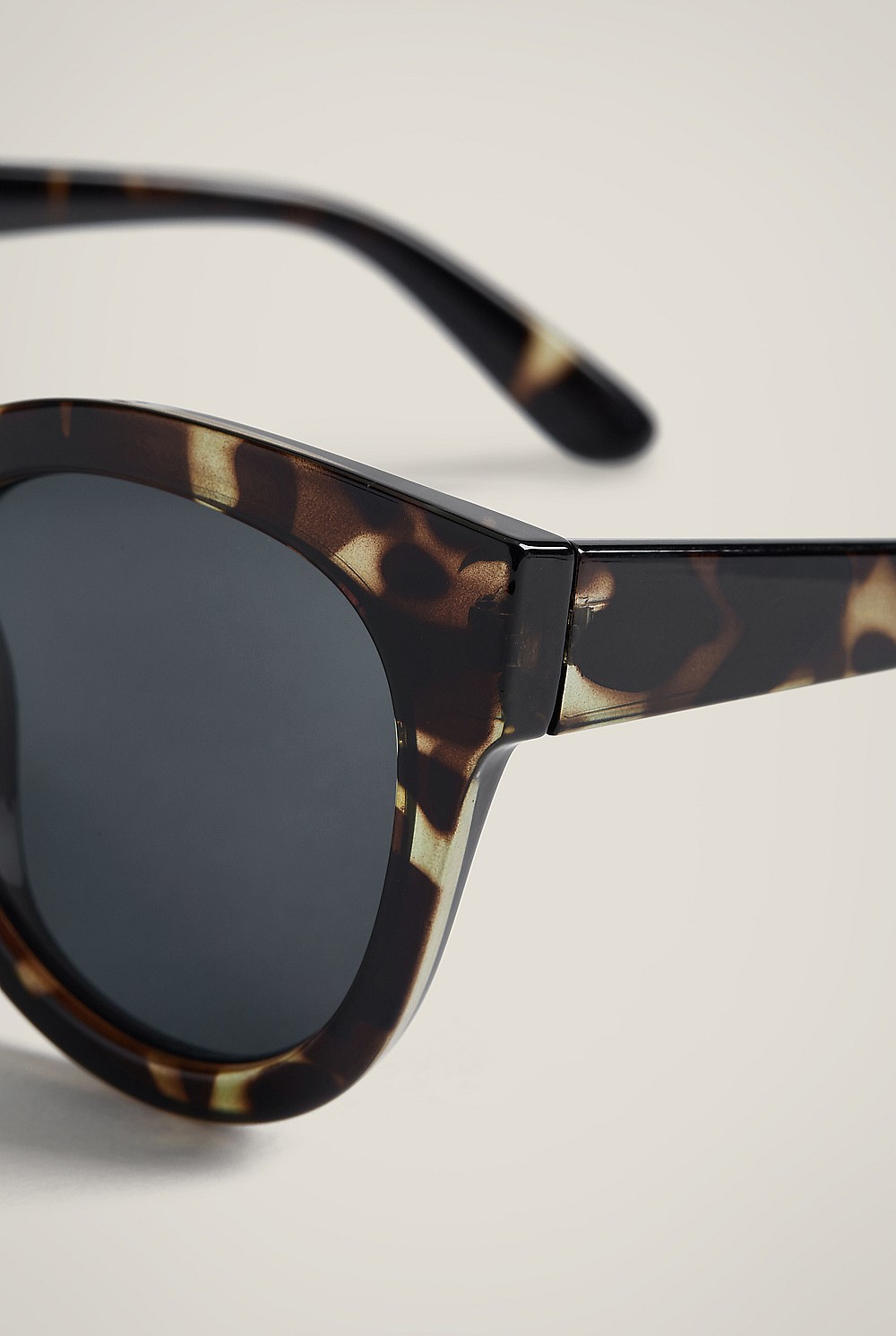 Lella Sunglasses